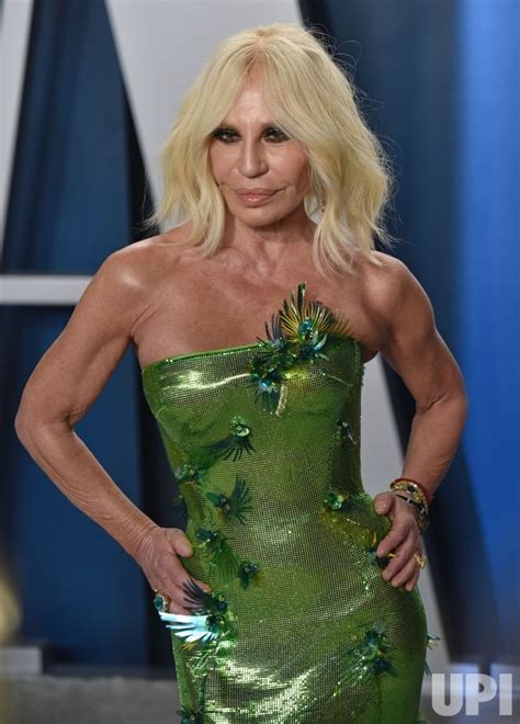 donatella versace oscar 2020|2020 'Vanity Fair' Oscar Party: See the Red Carpet Arrivals!.